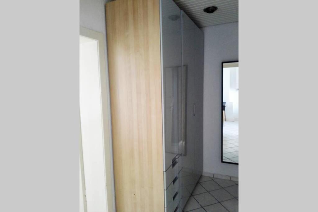 Beautiful Cozy 1-Room Apartment, Near Rhine Dusseldorf Exterior photo