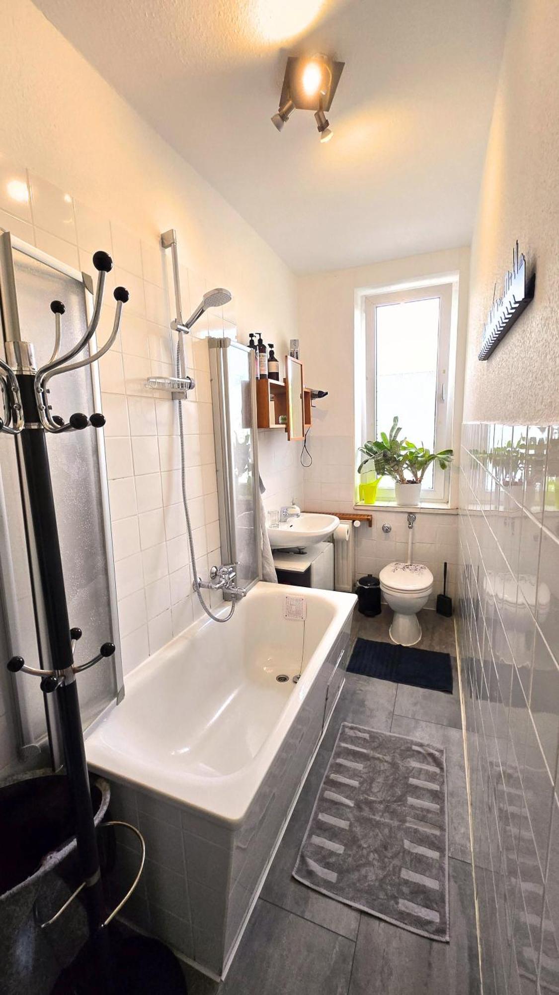 Beautiful Cozy 1-Room Apartment, Near Rhine Dusseldorf Exterior photo